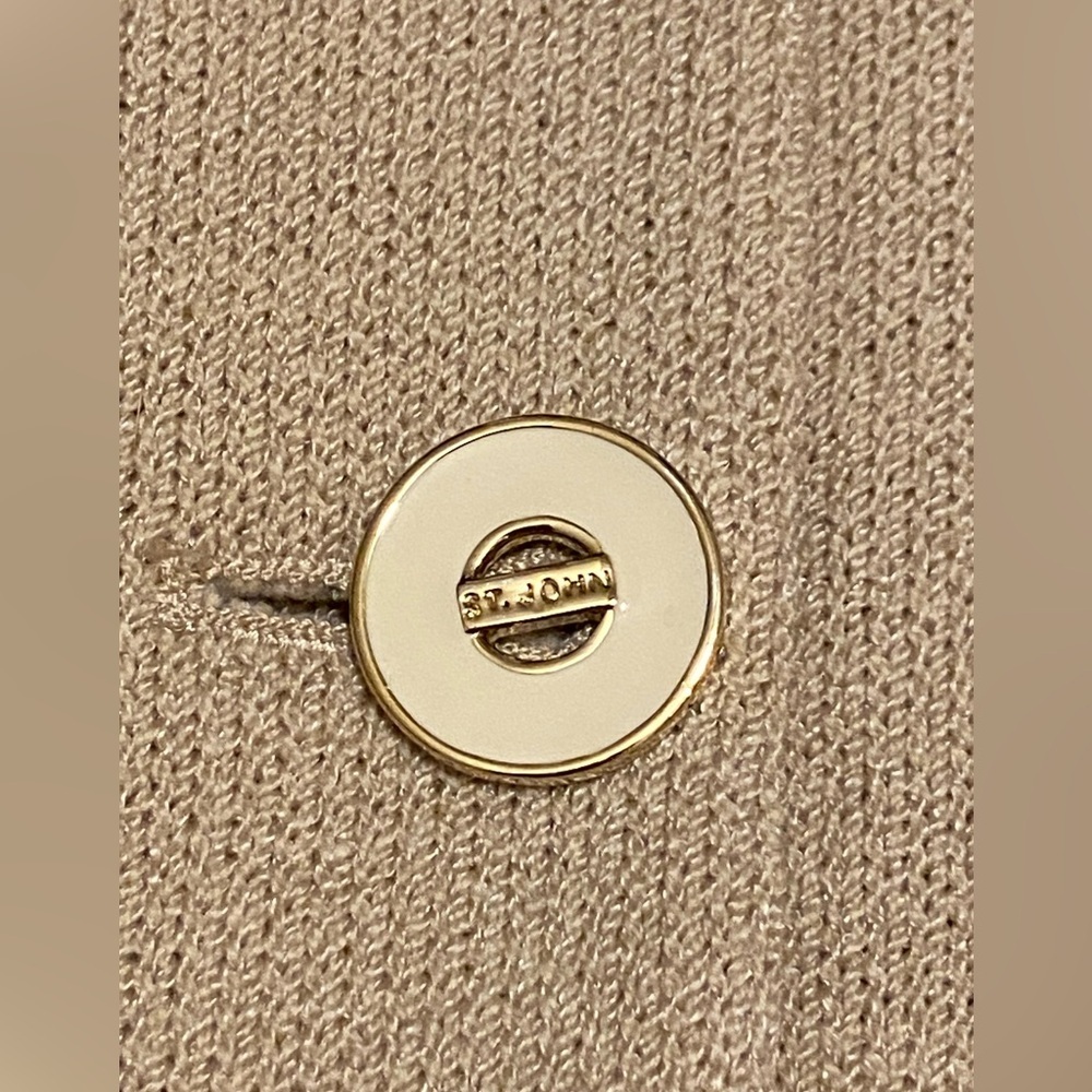 St. John Collection Neutral Beige Knit Jacket Quiet Luxury Size 2 - Picture 7 of 14